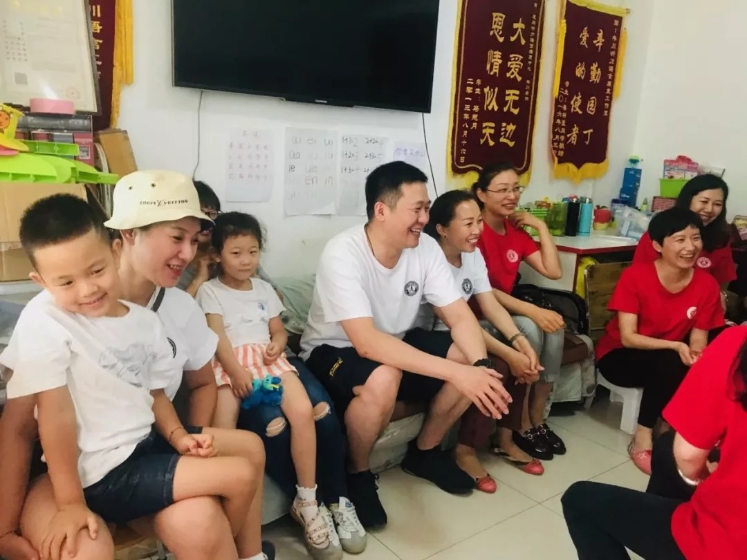 無(wú)聲的世界，有聲的愛(ài) 遠(yuǎn)行愛(ài)