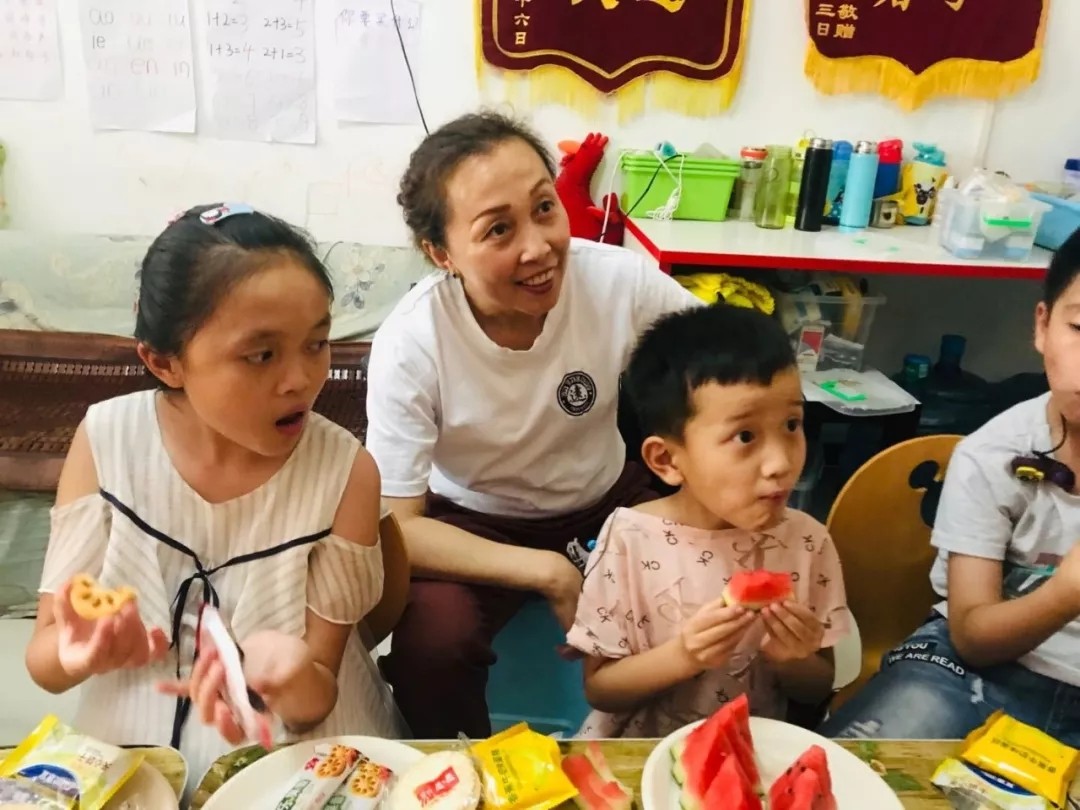 無(wú)聲的世界，有聲的愛(ài) 遠(yuǎn)行愛(ài)
